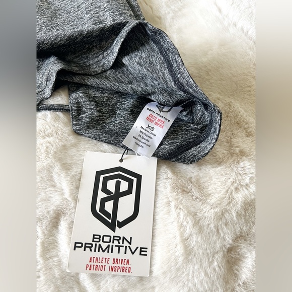 Born Primitive String Me Along Tank - Picture 2 of 4